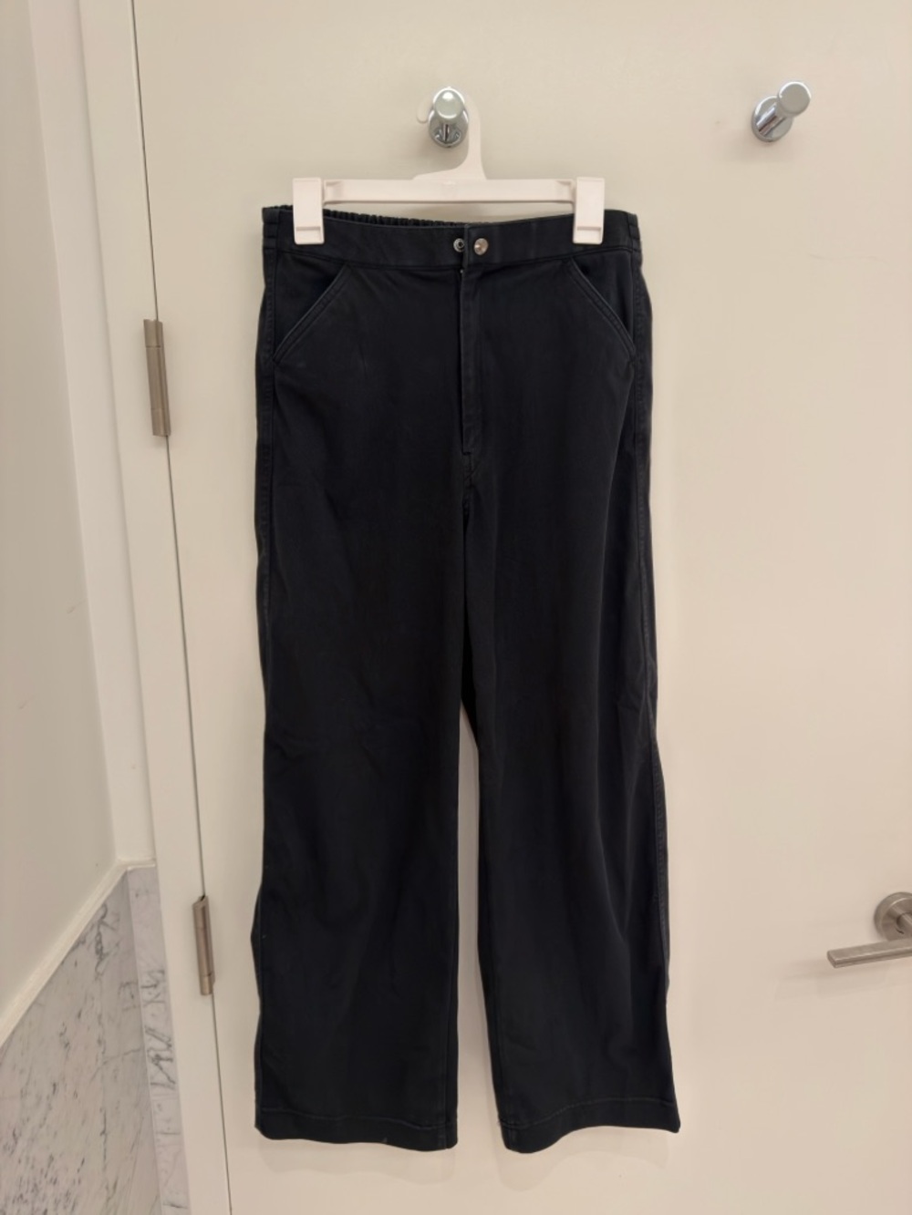 Uniqlo Black Wide-Leg Chinos